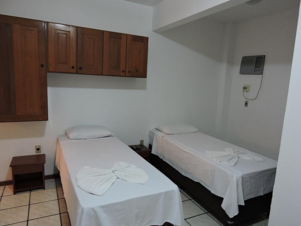 Rede Hs Hotelaria Florianópolis Стая снимка